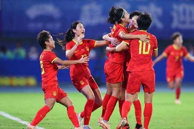 3-1！中国女足必胜韩国女足中国女足，晋级四强，水庆霞变阵收奇效！中国女足