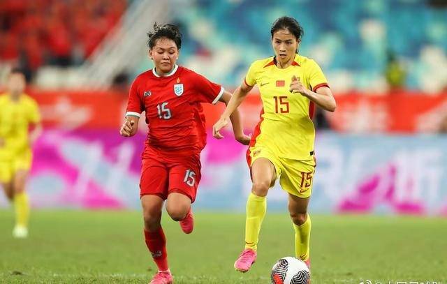 3-1！中国女足必胜韩国女足中国女足，晋级四强，水庆霞变阵收奇效！中国女足