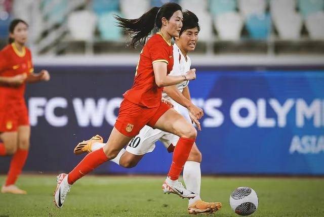 3-1！中国女足必胜韩国女足中国女足，晋级四强，水庆霞变阵收奇效！中国女足