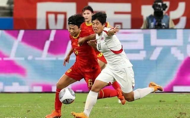 3-1！中国女足必胜韩国女足中国女足，晋级四强，水庆霞变阵收奇效！中国女足