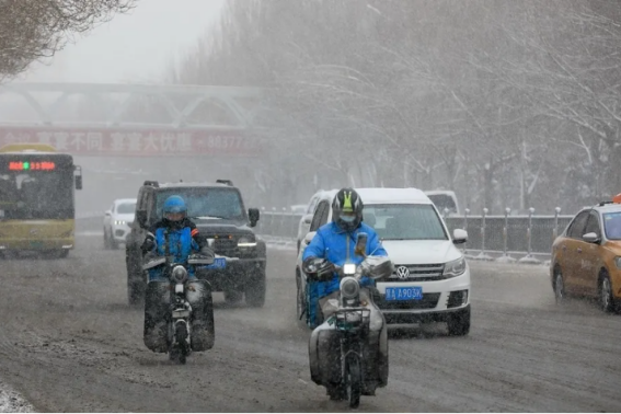 中国,寒潮,暴雪,天气预警,交通安全