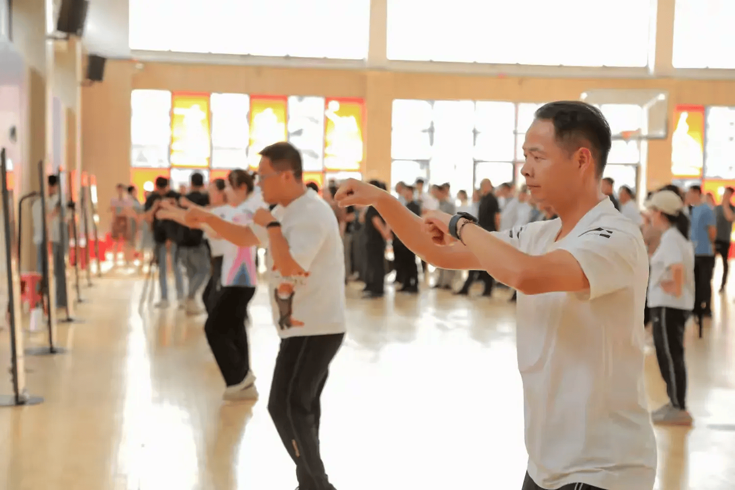 合肥市义务教育学校每天一节体育课现场会在合肥市少儿艺术学校教育集团站塘校区召开