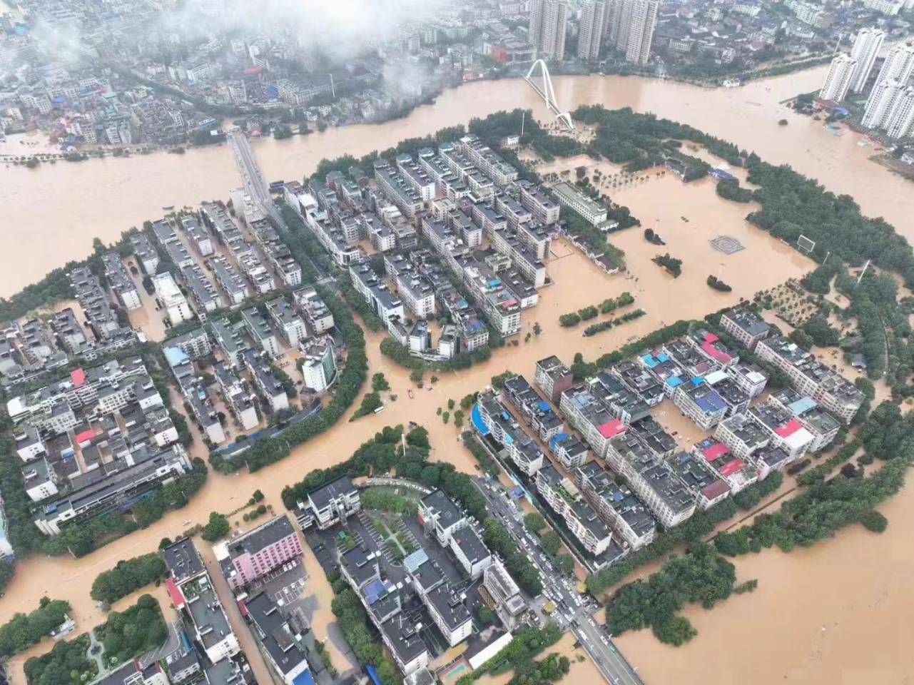 危难之中见阳光 阳光财险积极应对湖南极端暴雨天气