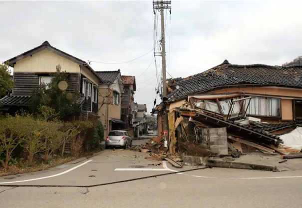 日本中部,7.6级大地震,5m高海啸,海啸预警