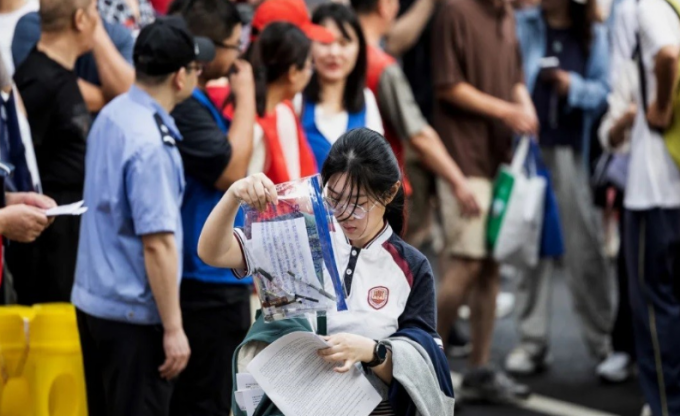 超过1300万,考生,2024年高考,Leo专属